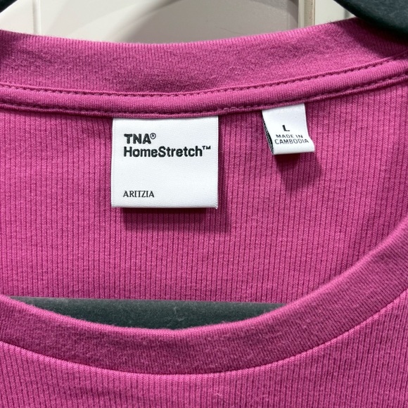 Aritzia TNA Homestretch Rib Tee - Picture 2 of 5